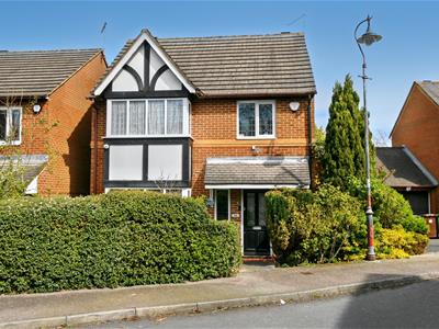 Property image of home to buy in King Charles Road, Shenley